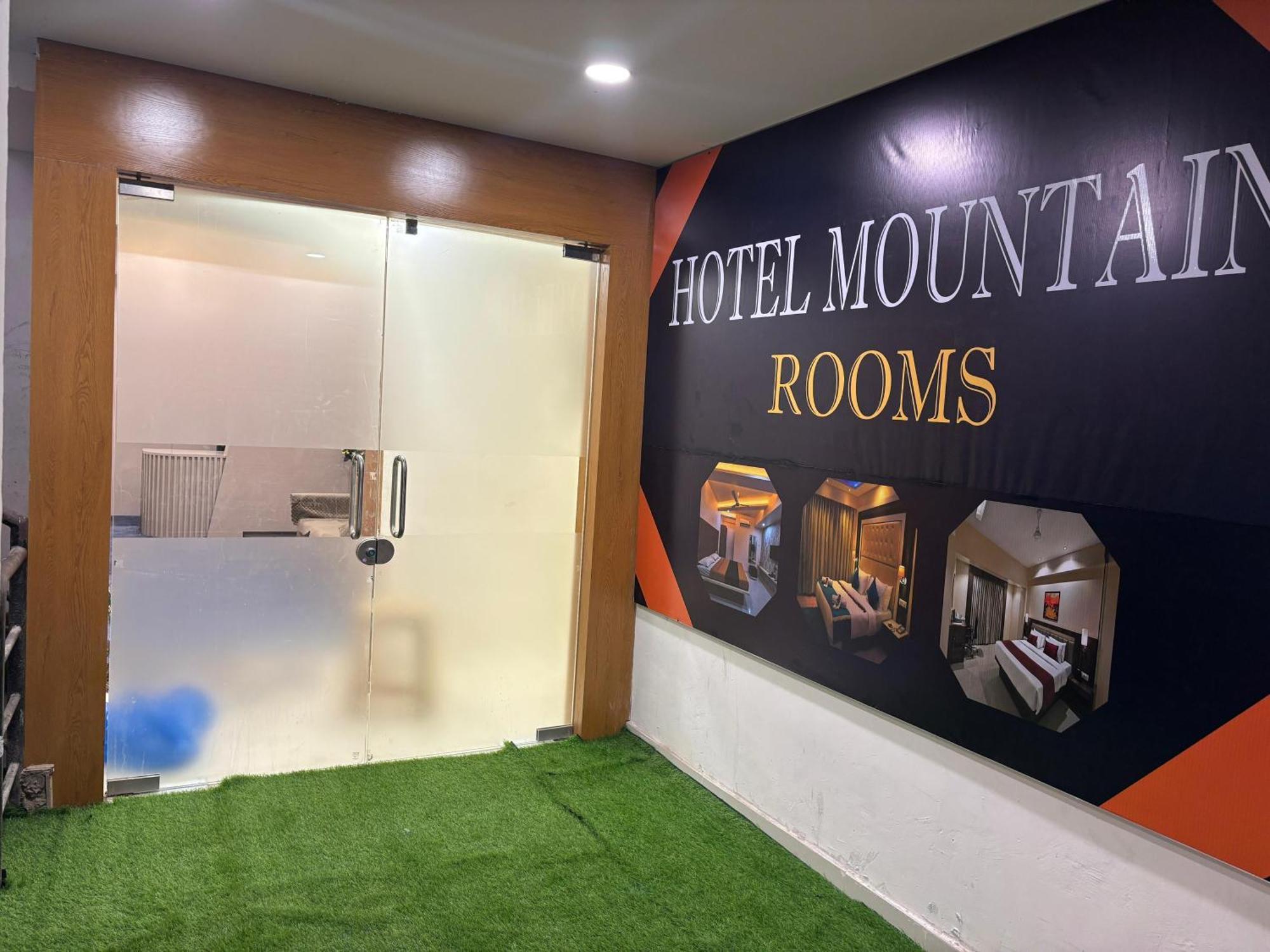 Hotel Mountain Bharuch Bagian luar foto